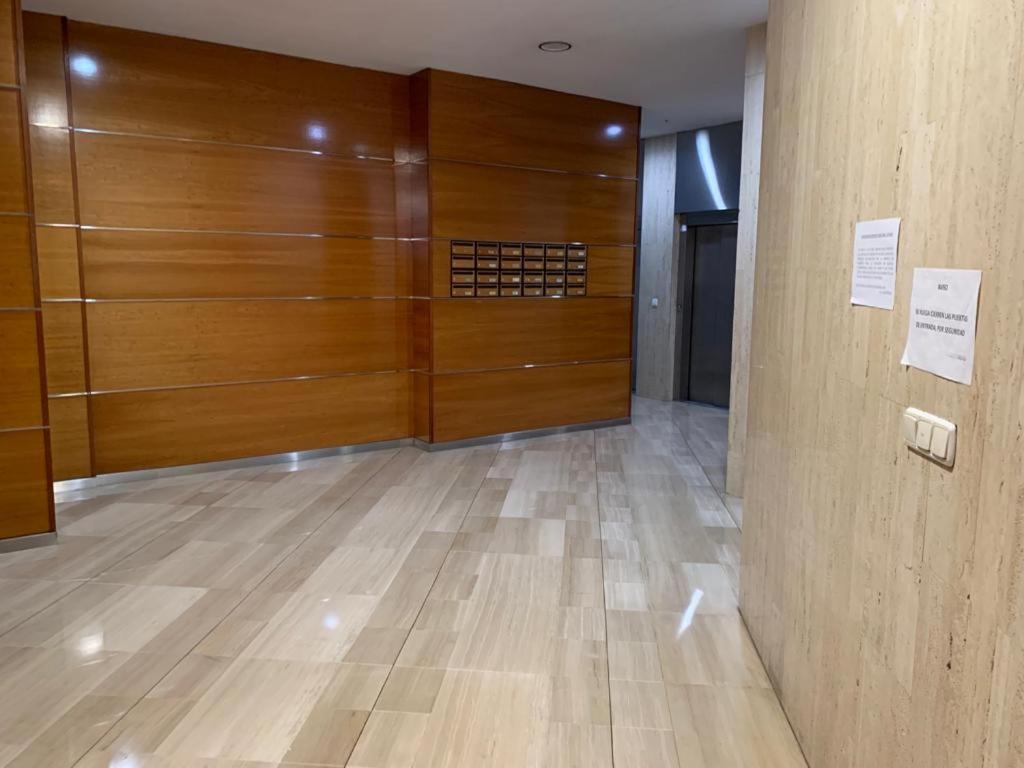Apartamento Con Encanto Y Parking Privado Y Gratuito Granada Bagian luar foto